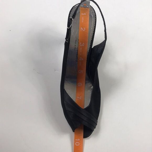 Black Silk Kitten Heels by Red Cross Made In Italy Shoes Size 7 - Picture 4 of 13